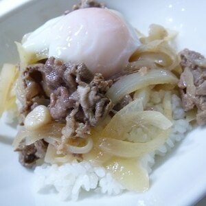 麺つゆで簡単♪　スタミナ牛丼